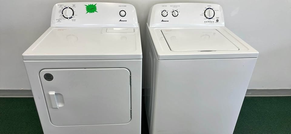 Amana 29" Washer & Propane Dryer Set — White