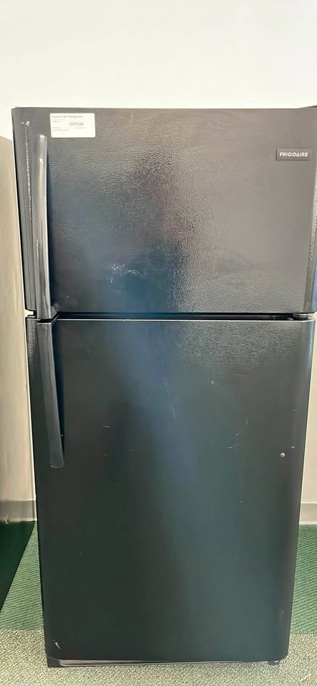 Frigidaire 18 Cu. Ft. Top-Freezer Refrigerator — Black