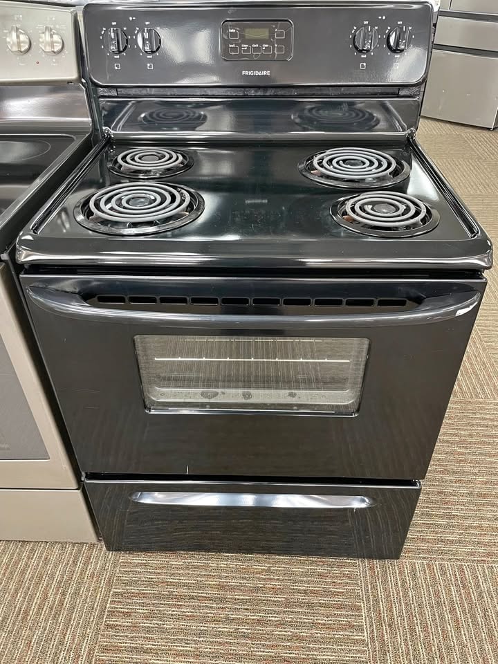 Frigidaire Refurbished 30" Freestanding Electric Range with 4 Elements — Black