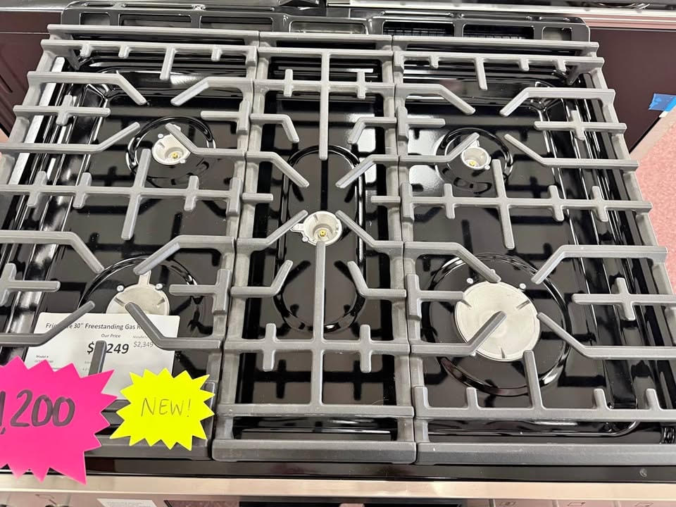 Frigidaire 30" Freestanding Gas Range