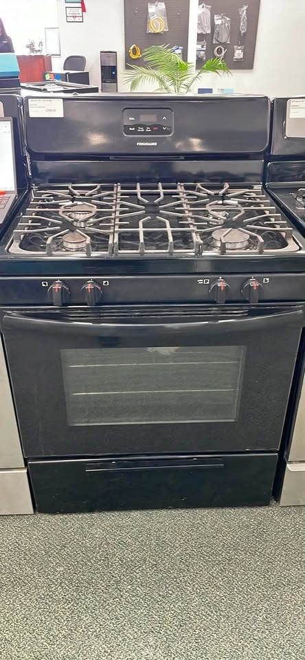Frigidaire 30" Freestanding Gas Range