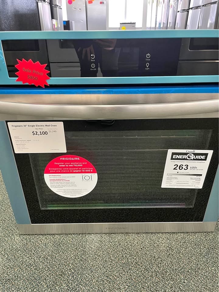 Frigidaire 30" Single Electric Wall Oven