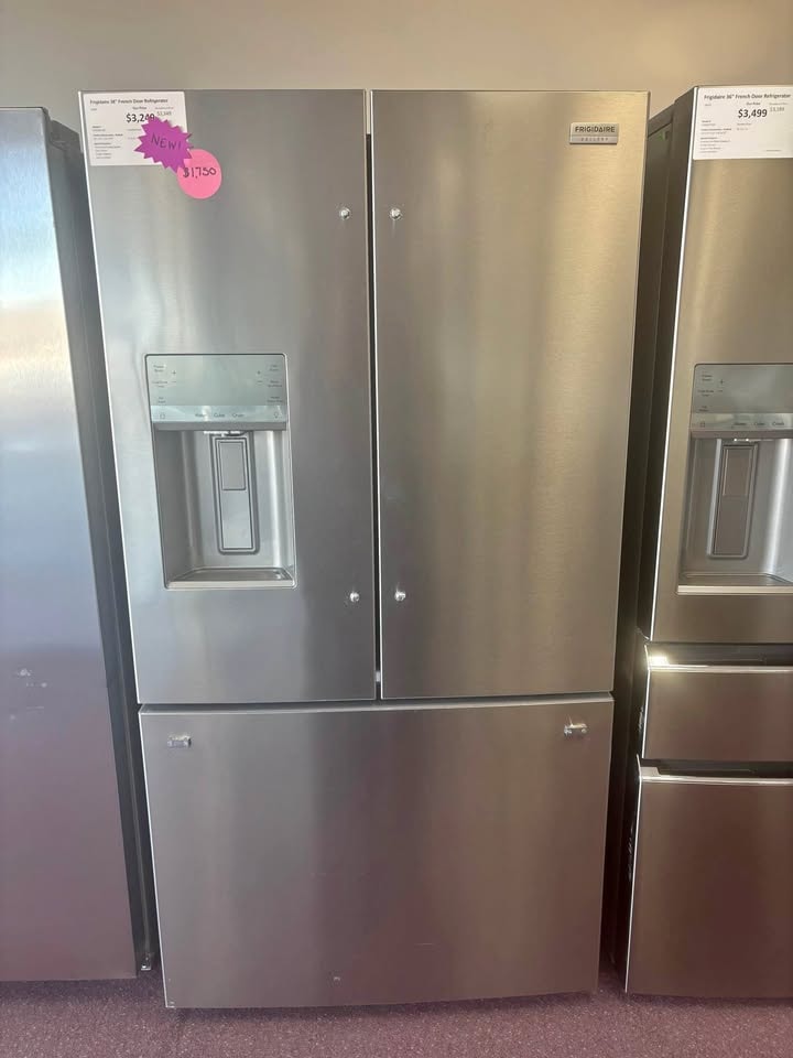 Frigidaire 36" French Door Refrigerator