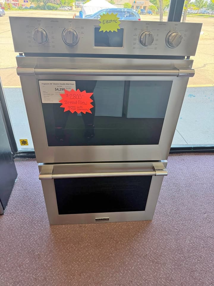 Frigidaire Professional Series 30" Double Wall Oven