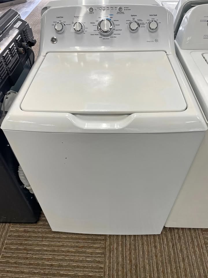 GE 27" Top Load Washer 4.2 Cu. Ft. — White