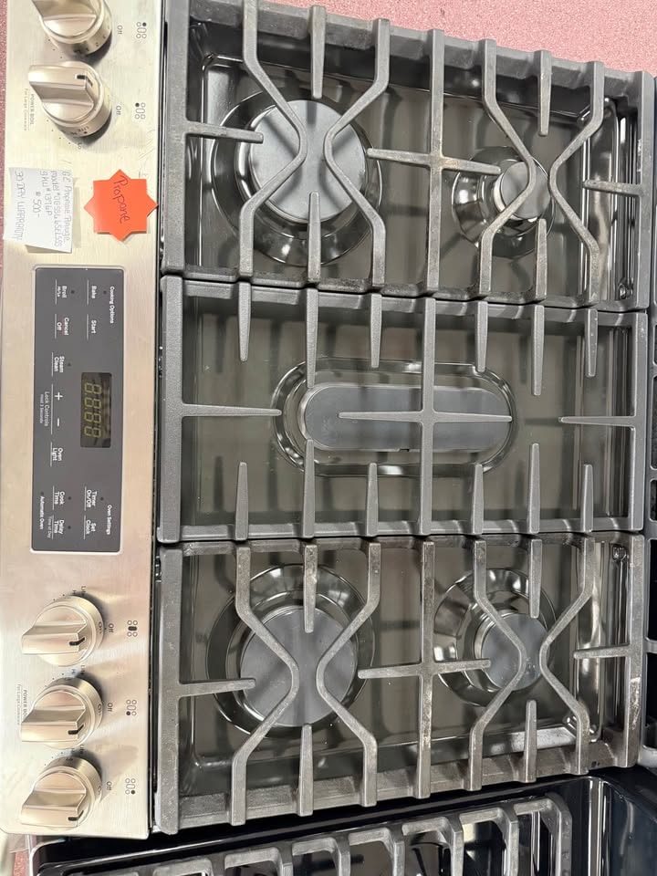 GE 30" Slide-In Propane Range