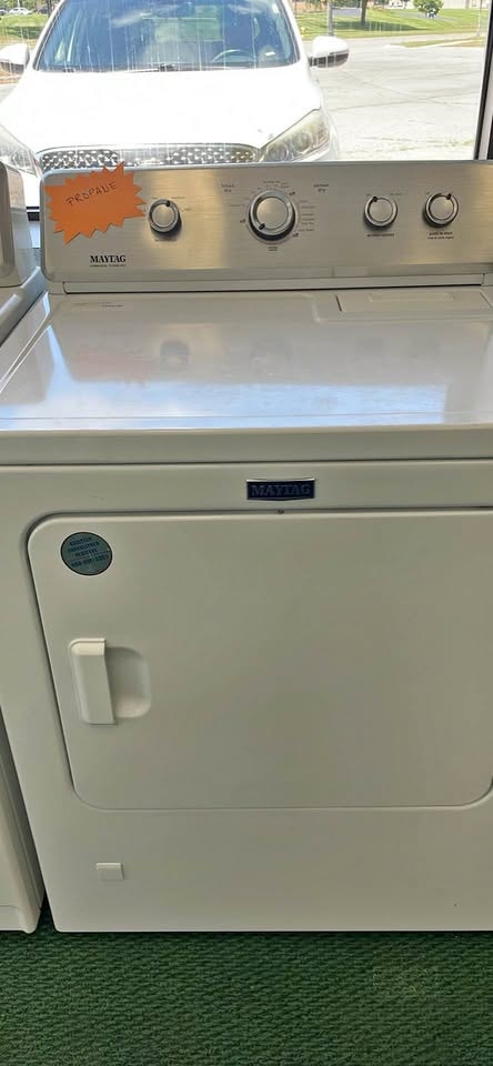 Maytag 29" 7.0 Cu. Ft. Propane Dryer — White