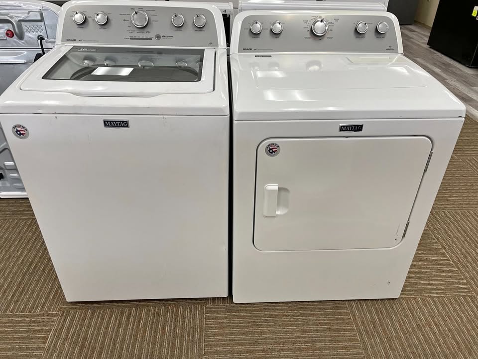 Maytag Bravos 28" Top-Load Washer & 29" Electric Dryer Set — White
