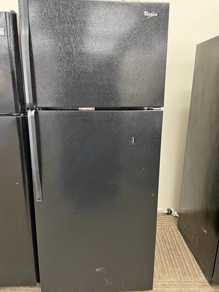 Whirlpool Refurbished 17.6 Cu. Ft. Top-Freezer Refrigerator — Black