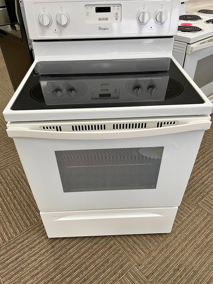 Whirlpool 30" Freestanding Electric Range — White