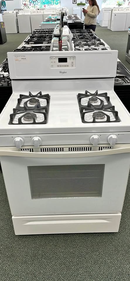 Whirlpool 30" 5.0 Cu. Ft. Freestanding Gas Range — White