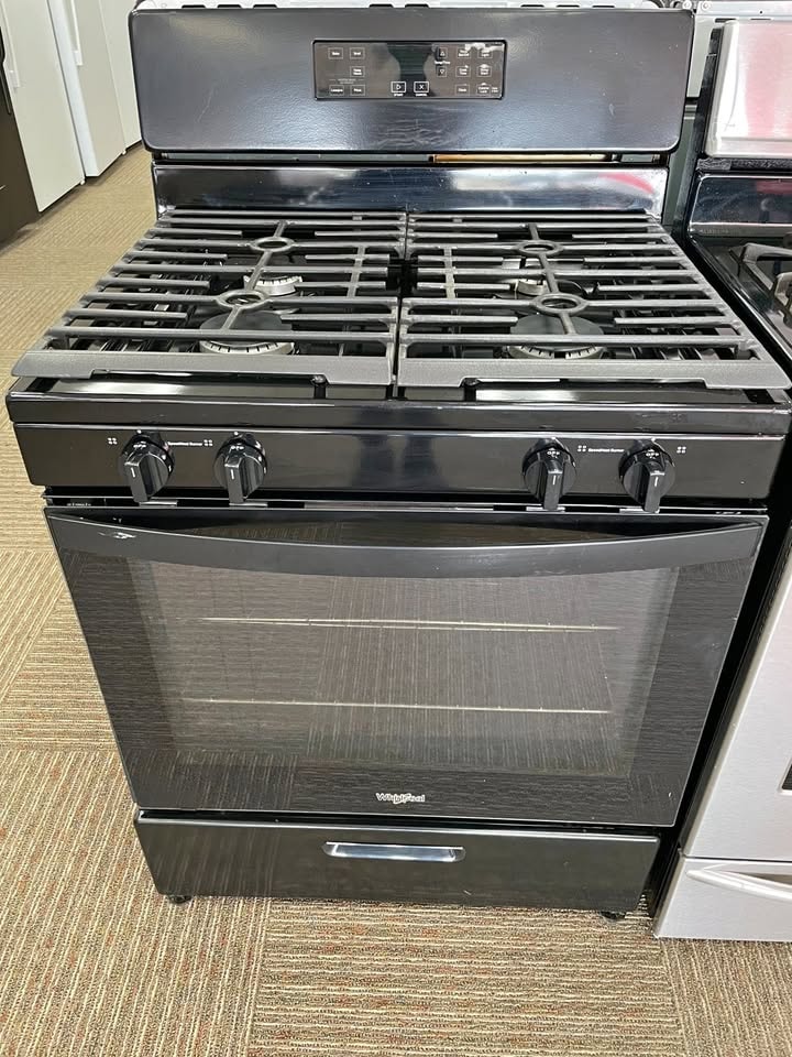 Whirlpool Refurbished 30" Freestanding Gas Range with 4 Sealed Burners — Black