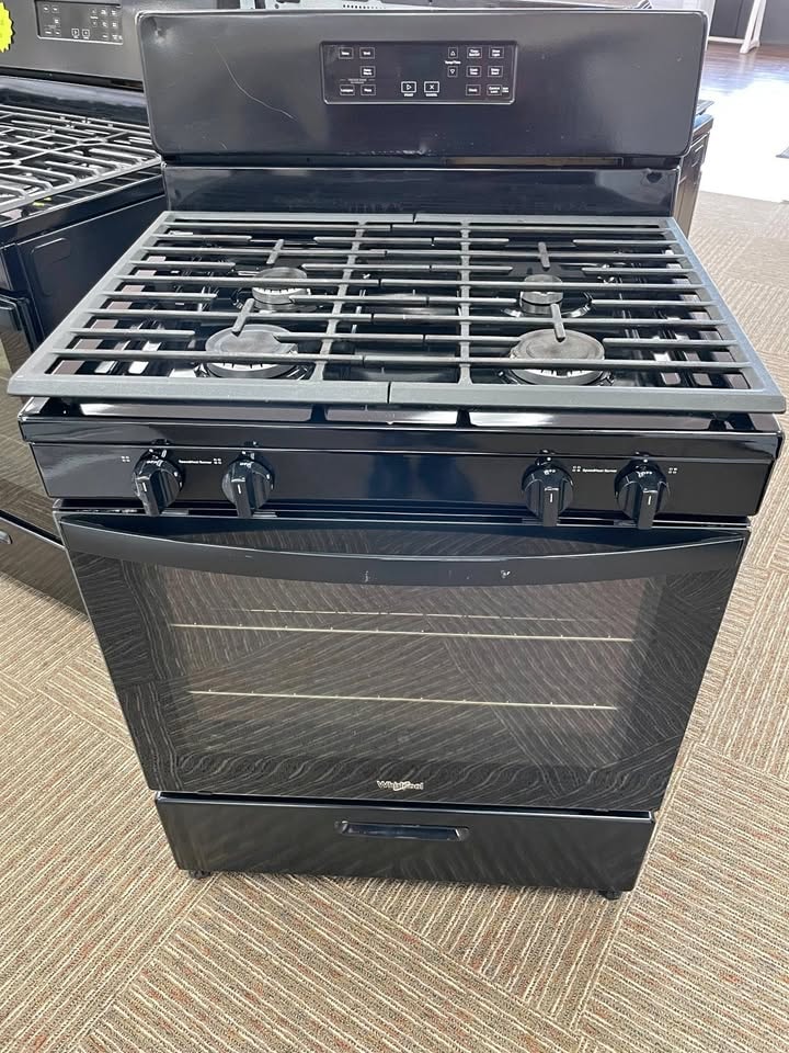 Whirlpool Refurbished 30" Freestanding Gas Range with 4 Sealed Burners — Black