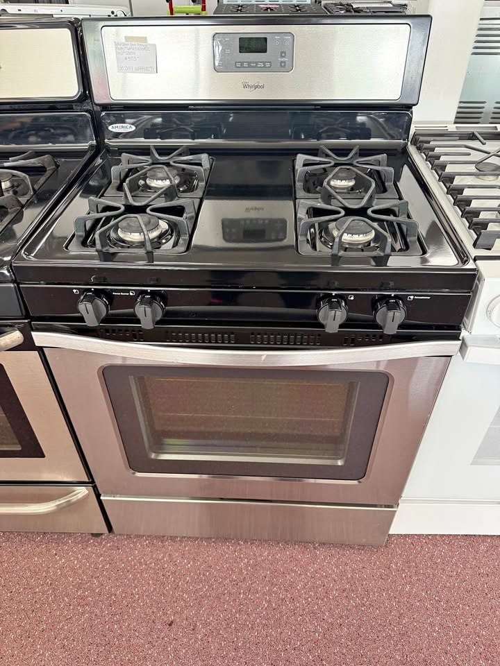 Whirlpool 30" Freestanding Gas Range